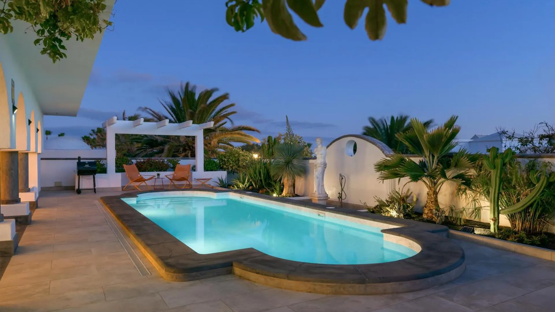 Oasis De Lujo - Luxury Boutique Villa Costa Teguise 0*,  Spain