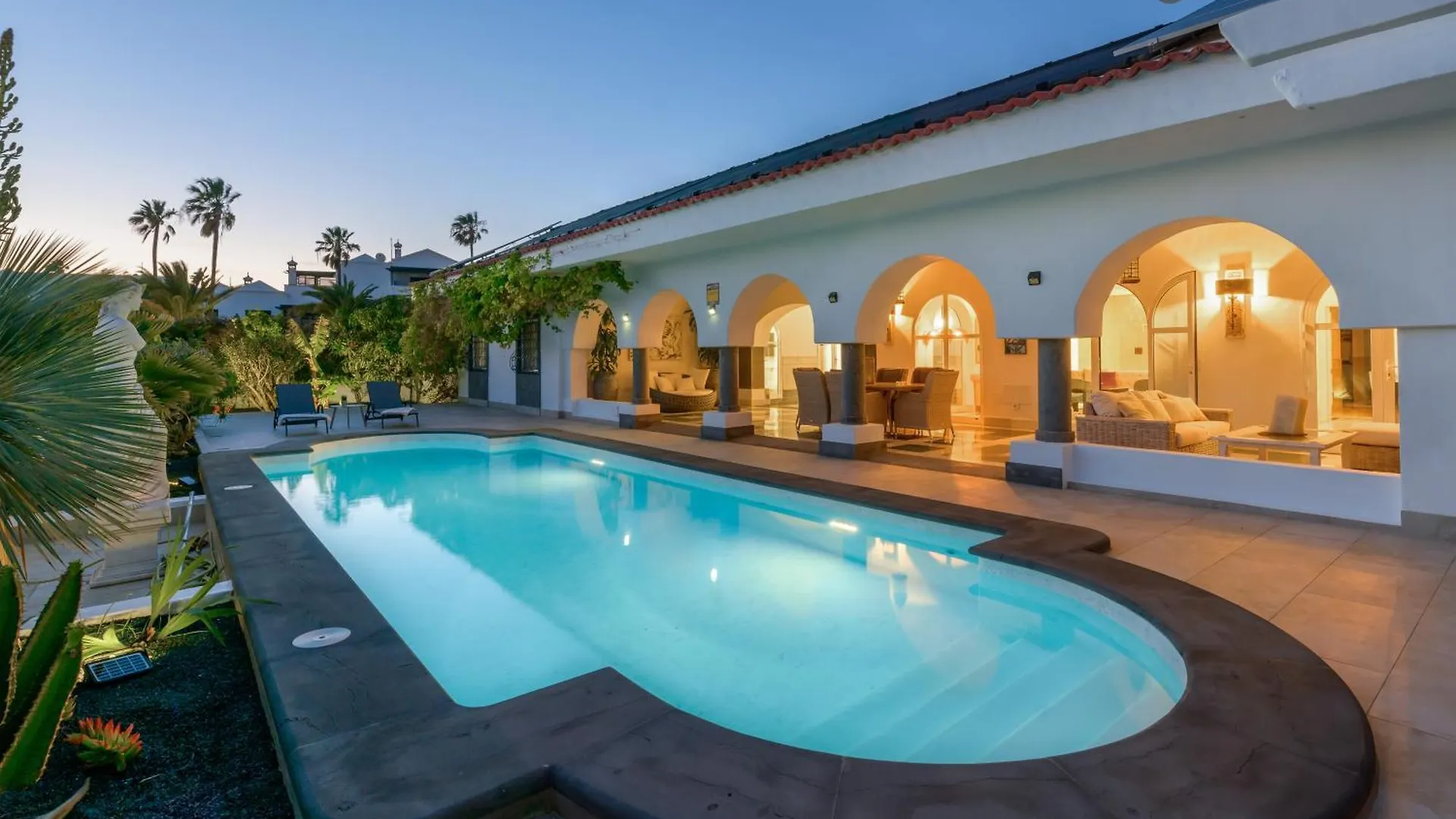 Oasis De Lujo - Luxury Boutique Villa Costa Teguise 0*,  Spain